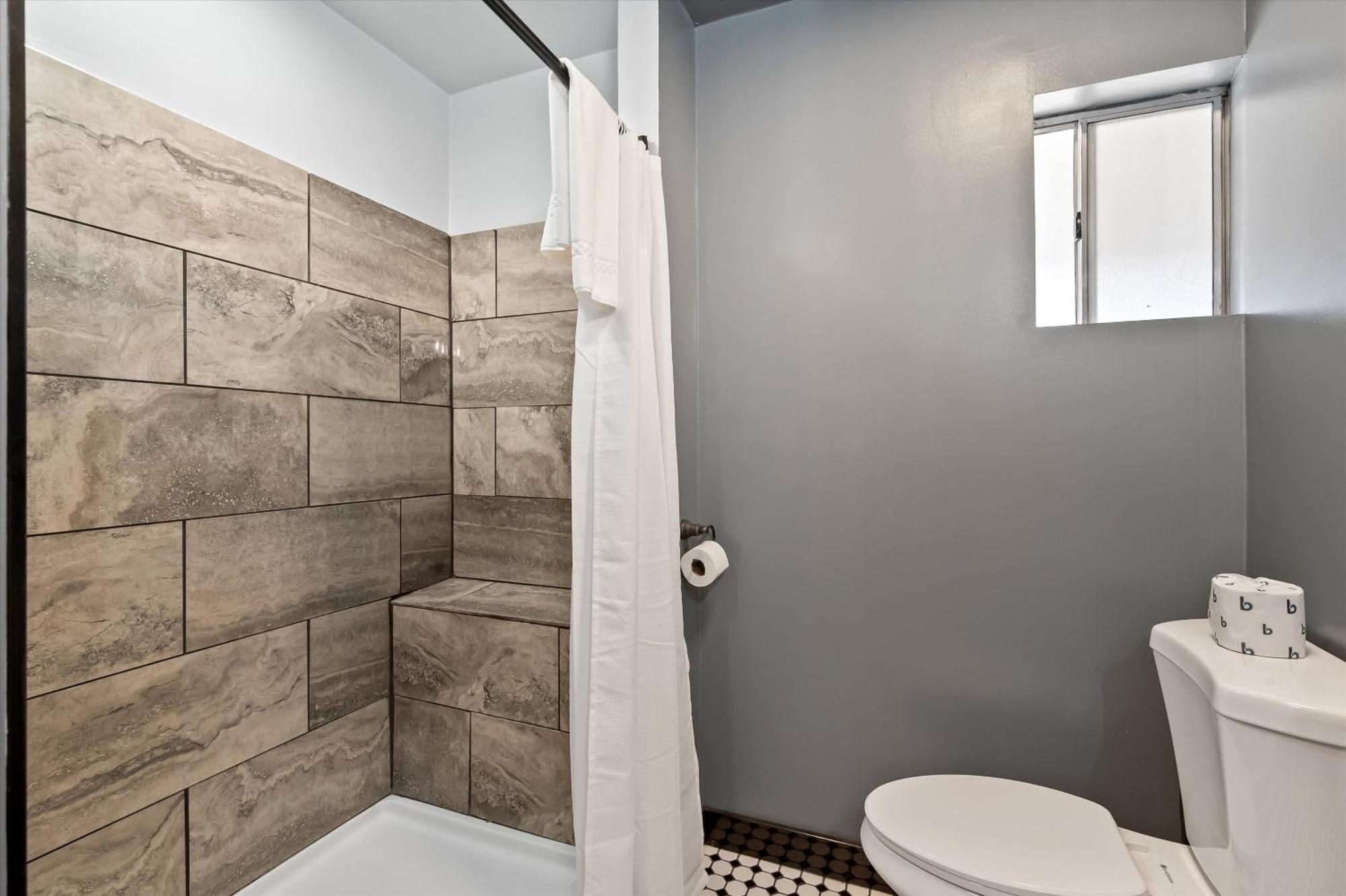 Sagebrush Inn Tombstone Værelse billede Bathroom